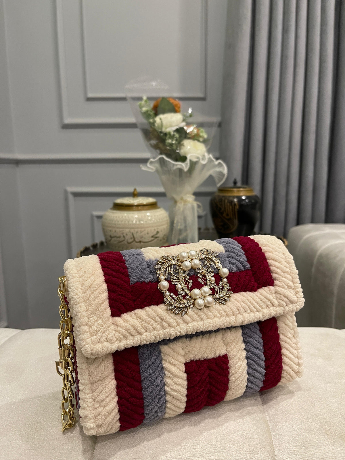 Luxury Multicolor Textured Pearl Embellished Clutch Bag with Gold Chain Strap